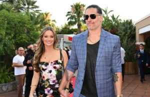 (Фото) Поранешниот сопруг на Софија Вергара ѝ предложи брак на девојката: „Луд е по неа, сака деца што е можно поскоро“