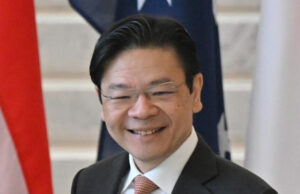 Премиерот на Сингапур: На светот му се заканува глобален економски хаос