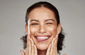 Додека спиете – еден трик ја подмладува вашата кожа: заборавете на безброј чекори во вашата рутина за убавина