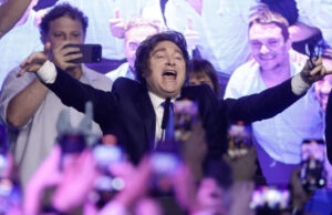 Милеи победи на изборите во Аргентина: „Ова е пресвртница“