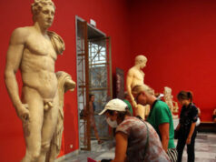 Грција во состојба на готовност поради можност за грабежи на музеи