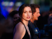 Убавицата е разочарана, не очекуваше дека нејзината врска со Том Круз ќе пропадне