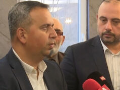 Демир најави инвестиции во Шуто Оризари им се заблагодари на ромските партии кои го поддржаа