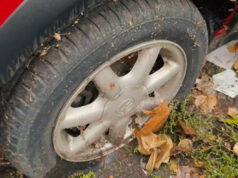 „Паркинзи“ на Општина Центар продолжува со акцијата за отстранување на хаварисани возила од јавните површини