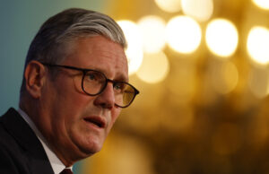 Виткоф: Семејствата конечно ги имаат своите најблиски дома; Стармер: Клучна фаза на крајот од војната