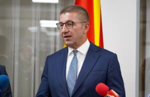 Локацијата на ГОБ„8 Септември“ на Мицкоски му делува како одлична за нов клинички центар: Има три булевари, гасна поврзаност, но да оставиме експерите да кажат