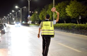 Косовец со автомобил удрил во полицаец кој вршел обезбедување на место на сообраќајка во Мала Речица