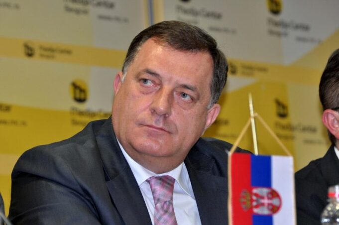 Milorad_Dodik_2016-mcrs_-800x531-1