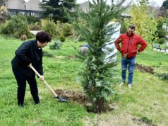 Градоначалничката на Кисела Вода Стаменкоска-Трајкоска со акција за пошумување