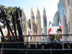 Врховниот лидер на Иран го нападна Трамп: Каде и да интервенира Америка, резултатот е геноцид, уништување и раселување