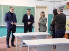 Општина Чаир: Започнува опремувањето на општинските училишта со нов инвентар