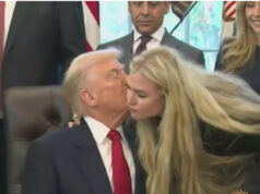 (Видео) Трамп ја бакна вдовицата на Кирк во образ, јавноста реагира