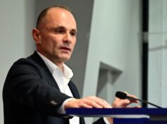 Филипче: ВМРО-ДПМНЕ врши дневни притисоци врз работниците