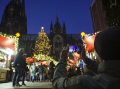 Мерц: Ме вознемирува што не можеме да имаме божиќни пазари без големо осигурување