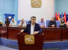 Ќе работиме со транспарентност: Меџити  го презеде мандатот како градоначалник на Чаир