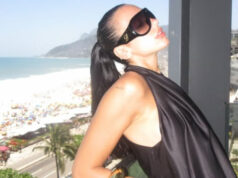 Дуа Липа ужива во Бразил и објавува фотографии од плажата и градот