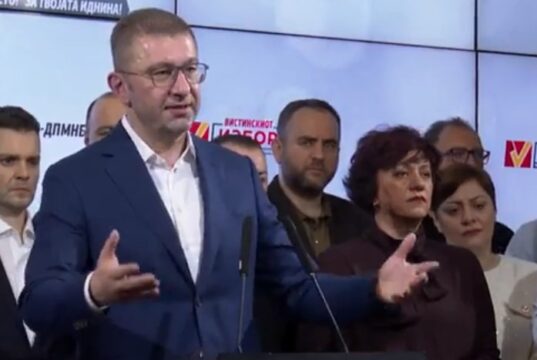 Фатмир Дехари падна од народот кој се обедини против раскалашеноста и недомаќинското работење, рече Мицкоски за победата во Кичево