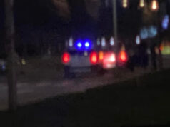 Млади лица приведени во Аеродром и Центар оти се однесувале агресивно со полицајци