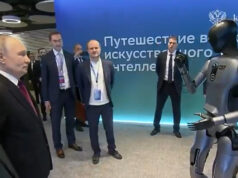 (Видео) „Моето име е Грин“: Првиот руски робот со вештачка интелигенција танцуваше пред Путин