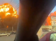 (Видео) Најмалку седум лица загинаа откако се урна товарен авион во САД