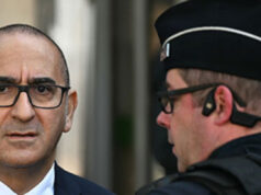 Францускиот министер предупредува на претпазливост по нападот со автомобил