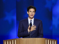 Единствениот внук на Џон Ф. Кенеди влегува во политиката