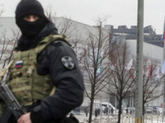 Камера во вазна со цвеќе на гробишта: обид за атентат врз висок владин функционер во Москва