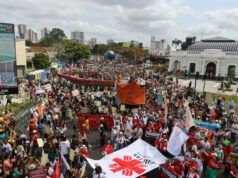 Во Бразил 50.000 луѓе маршираа за климатска правда