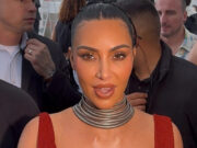 (Фото) Никој не може да ја погледне во очи: Ким Кардашијан со предизвикувачко деколте