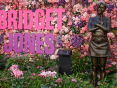 Откриена статуа на Бриџит Џонс во центарот на Лондон