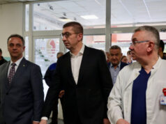 Да ги пронајдеме мешетарите кои го рушат имиџот на здравството: Мицкоски со најава за сериозни реформи