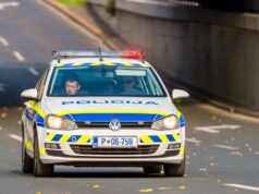 Возач на автобус избоден, полицијата го бара сторителот: тежок напад во Љубљана