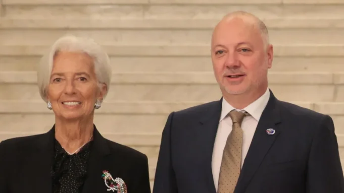 rosen-jelqzkov-mnozinstvoto-ot-balgarite-izbirat-sas-sarceto-si-evropa