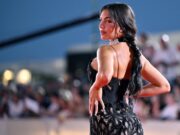 (Фото) Раскошните облини на свршеницата на Роналдо се вистински рај за очите: „Тој е среќен човек“