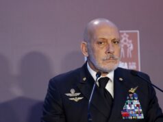 Врховниот адмирал на НАТО: Размислуваме за поагресивен пристап против Русија