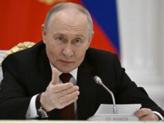 Фараж: Путин е „екстремно опасен човек“