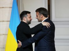 Макрон: Само Украина може да одлучува за своите територии