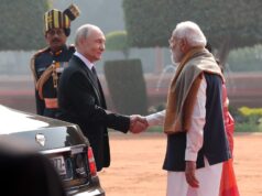 (Видео) „Индија тудеј“ прикажа цртан филм за Путин и Моди: Русија и Индија на мотоцикл, Трамп останува на пумпата