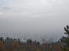 „Врват криминални тендери на ДПМНЕ додека Скопје се гуши во загаден воздух“, велат од СДСМ