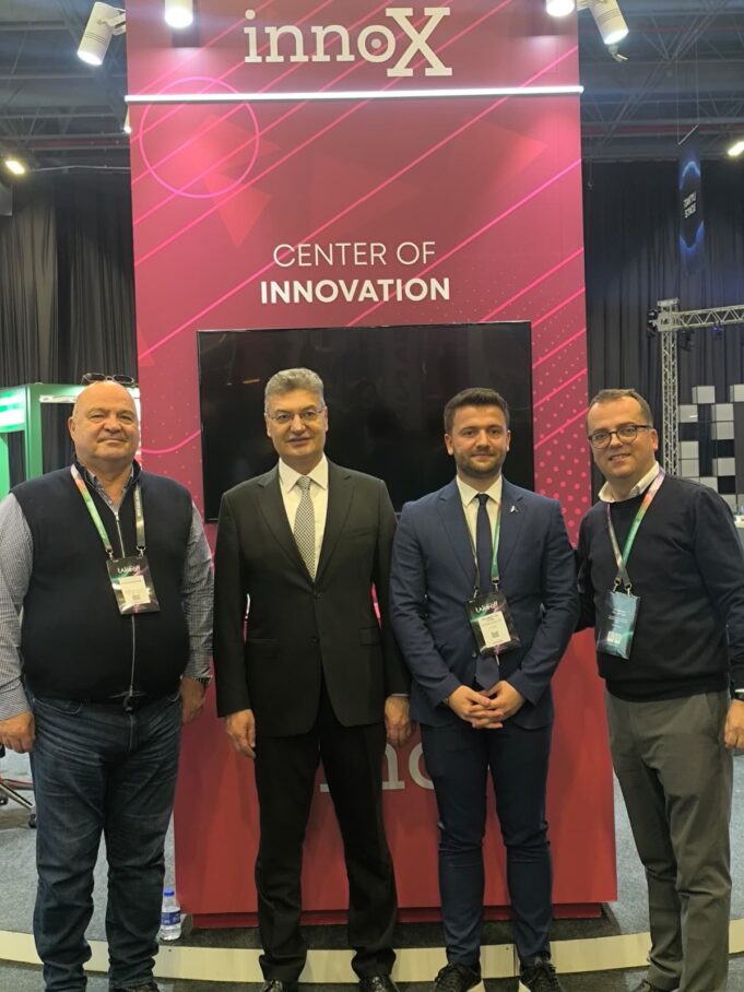 50825d51-af8c-4e49-be4e-c99462d2e805