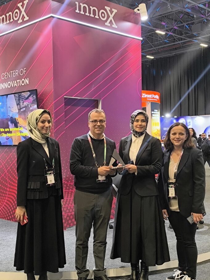 8ae1a081-e4f1-4a60-bbf0-4426aa726725