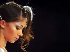 (Фото) Шик фризури кои ќе го направат дури и најлошиот ден подобар: модерни и гламурозни за само 5 минути