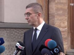 Мицкоски: Додека сум јас премиер, нема да никне ниту еден шатор за илегални мигранти
