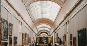 Вработените во Лувр најавија штрајк по големиот грабеж: „Музејот е запоставен“