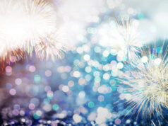 (Видео) Нов Зеланд ја пречека Новата година со огномет