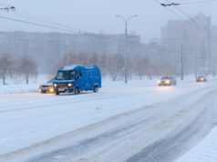 Во Кина е издадено црвено предупредување поради снежни бури