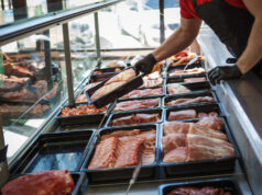 Вонредни контроли во рестораните, месарниците и рибарниците: уништени 624 килограми небезбедна храна