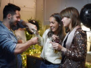 Кога сите слават, тие молчат: хороскопски знаци кои не ги прифаќаат празниците лесно