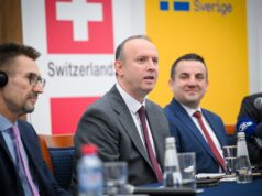 Трагично е кога во една земја зборот „политика“ се поврзува со зборот „корупција“, рече Гаши