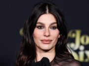 (Видео) Бившата на Дикаприо во „опасен“ корсет од 3.800 евра: Покажа многу повеќе од очекуваното